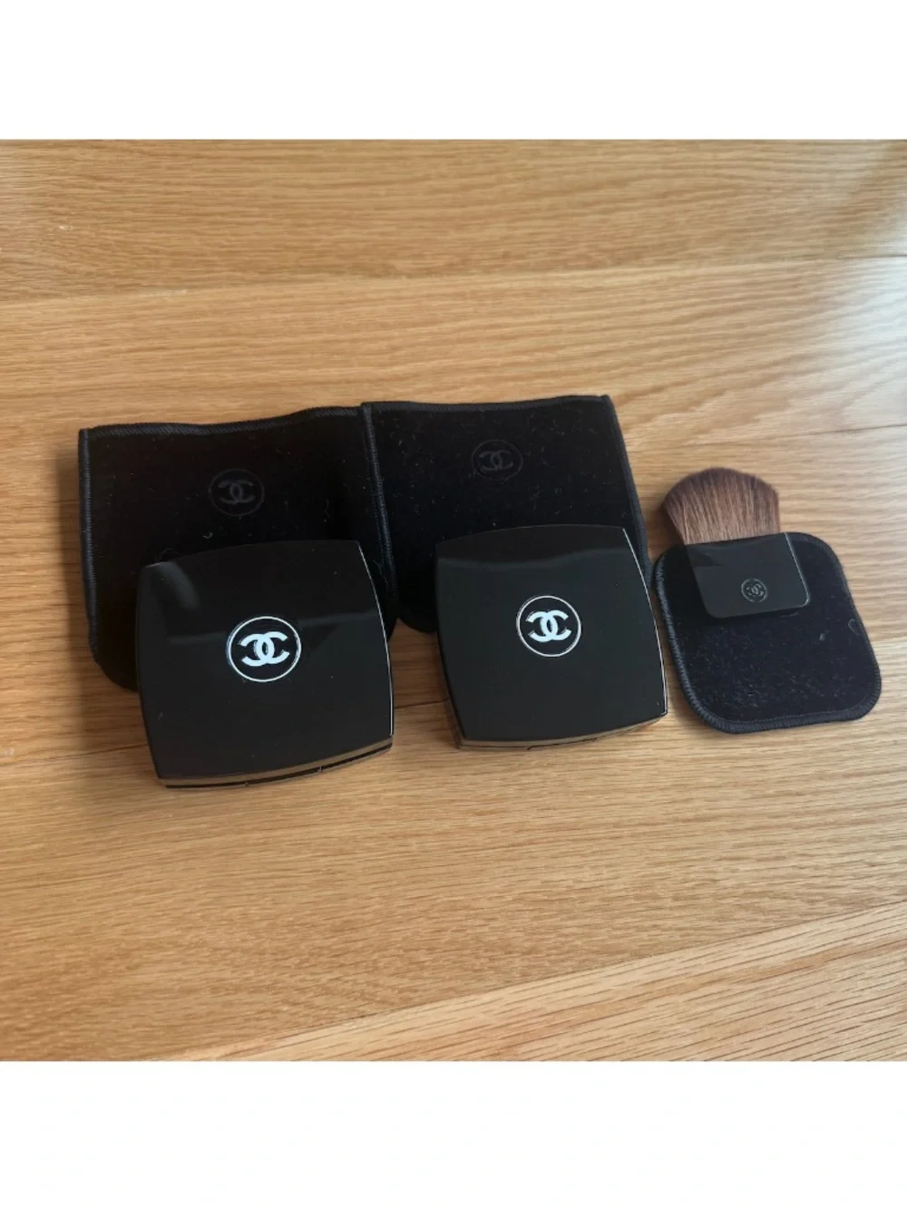 Fantaisie de CHANEL Illuminating Powder & Les 4 Ombres Eyeshadow 68 Délices